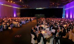 Banquete Aniversario Idom. 1.800pax