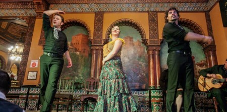 Fiestas de Primavera en el Café Iruña