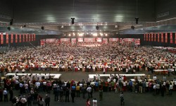 Día de la Rosa en BEC. Comida popular Anual Hasta 6000 pax.